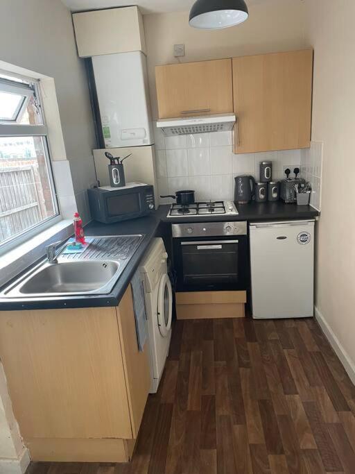 1, 38 Sneinton Hermitage Ng2 4Bs 노팅엄 외부 사진